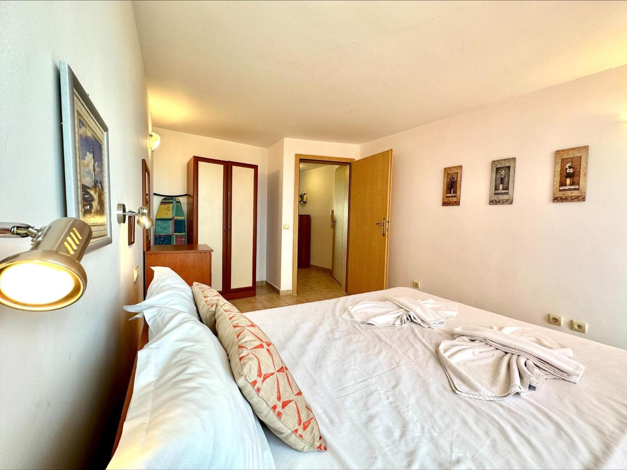 Julia Family - Menada Apartments Sunny Beach Ngoại thất bức ảnh
